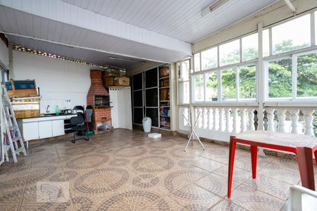 Casa à venda com 431m², 6 quartos e 2 vagasCasa B - Churrasqueira