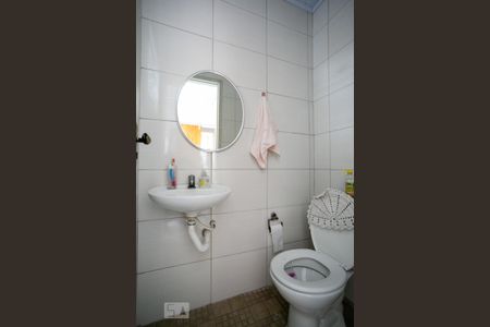 Casa à venda com 431m², 6 quartos e 2 vagasCasa B - Banheiro de Serviço