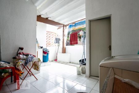 Casa à venda com 431m², 6 quartos e 2 vagasCasa B - Área de Serviço