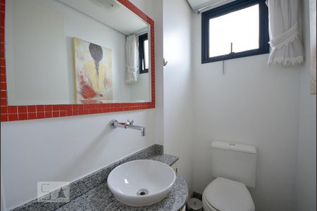 Lavabo de apartamento para alugar com 3 quartos, 130m² em Ipiranga, São Paulo