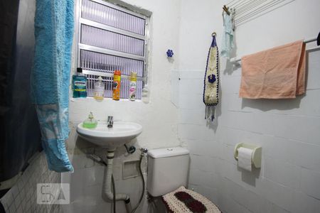 Banheiro de apartamento à venda com 2 quartos, 54m² em Liberdade, São Paulo
