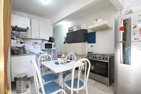 Apartamento à venda com 54m², 2 quartos e sem vagaCozinha