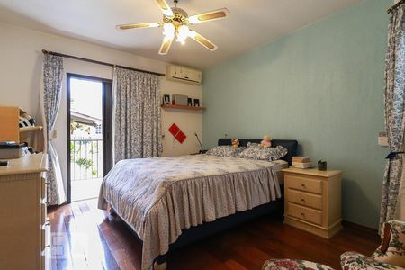 Casa para alugar com 477m², 4 quartos e 6 vagasQuarto 1 - Suíte