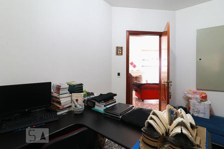 Casa para alugar com 477m², 4 quartos e 6 vagasEscritório 2