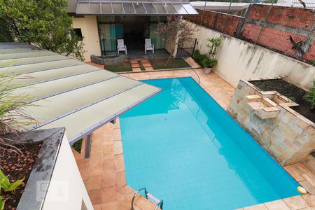 Casa para alugar com 477m², 4 quartos e 6 vagasPiscina
