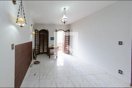 Casa à venda com 280m², 5 quartos e 7 vagasSuíte