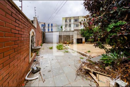 Casa à venda com 280m², 5 quartos e 7 vagasÁrea externa