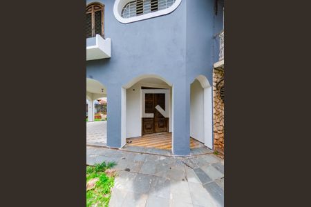 Casa à venda com 280m², 5 quartos e 7 vagasÁrea externa