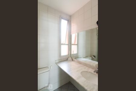 Apartamento para alugar com 68m², 3 quartos e 1 vagaBanheiro