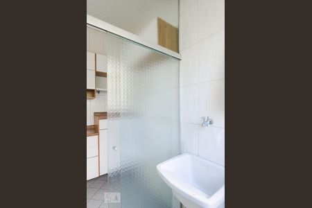 Apartamento para alugar com 68m², 3 quartos e 1 vagaÁrea de serviço