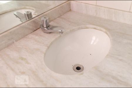 Apartamento para alugar com 68m², 3 quartos e 1 vagaBanheiro