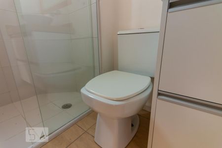 Apartamento à venda com 56m², 2 quartos e 2 vagas Apartamento à venda com 56m², 2 quartos e 2 vagasBanheiro da Suíte