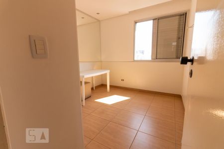 Apartamento à venda com 56m², 2 quartos e 2 vagas Apartamento à venda com 56m², 2 quartos e 2 vagasQuarto 1