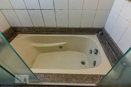 Apartamento para alugar com 70m², 1 quarto e 1 vaga Apartamento para alugar com 70m², 1 quarto e 1 vagaHidro Banheiro Quarto Suíte