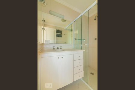 Apartamento à venda com 85m², 2 quartos e 1 vagaBanheiro Social