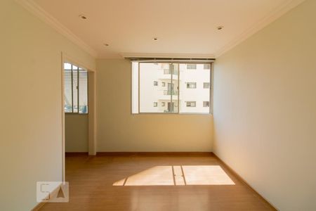 Apartamento à venda com 85m², 2 quartos e 1 vagaSala