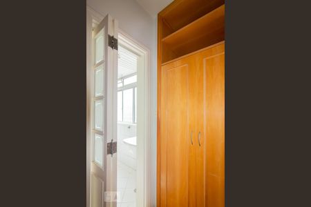 Apartamento à venda com 85m², 2 quartos e 1 vagaQuarto de Serviço