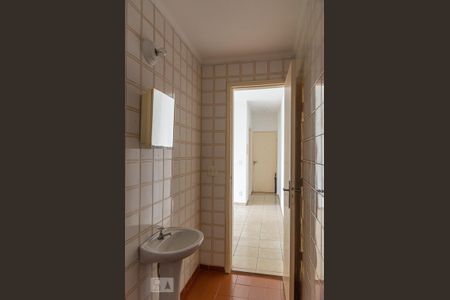 Banheiro de apartamento para alugar com 1 quarto, 50m² em Alves Dias, São Bernardo do Campo