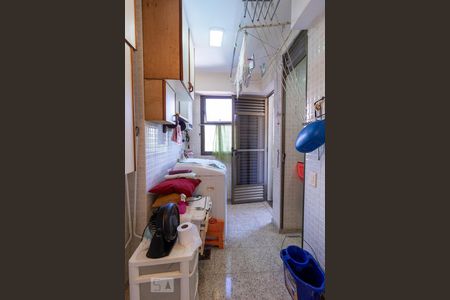 Apartamento para alugar com 100m², 1 quarto e 2 vagas Apartamento para alugar com 100m², 1 quarto e 2 vagasÁrea de Serviço