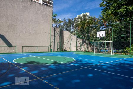 Apartamento para alugar com 100m², 1 quarto e 2 vagas Apartamento para alugar com 100m², 1 quarto e 2 vagasQuadra Esportiva