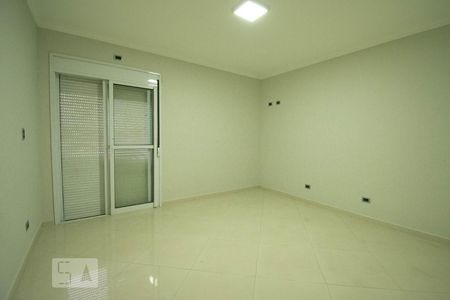 Casa à venda com 800m², 4 quartos e 6 vagasQuarto reversível 