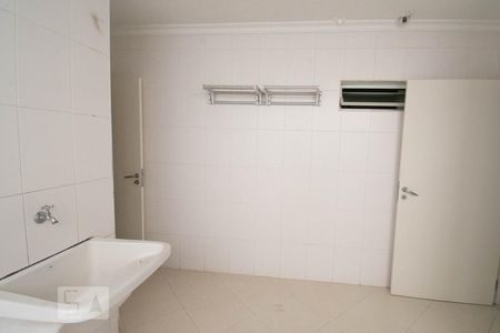 Casa à venda com 800m², 4 quartos e 6 vagasÁrea de Serviço