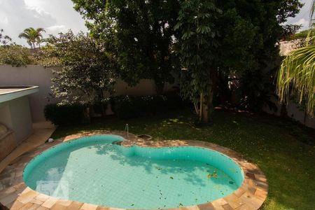 Casa à venda com 800m², 4 quartos e 6 vagasPiscina