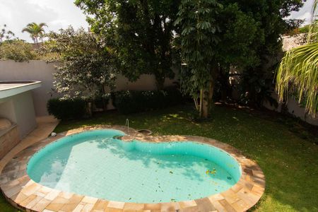 Casa à venda com 800m², 4 quartos e 6 vagasPiscina