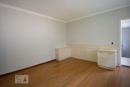 Casa à venda com 800m², 4 quartos e 6 vagasSuíte 3