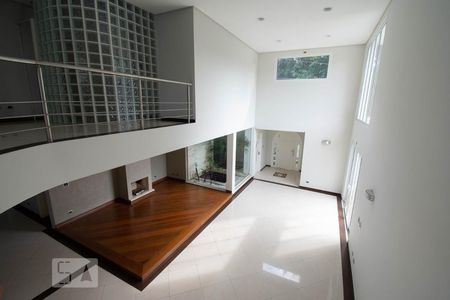 Casa à venda com 800m², 4 quartos e 6 vagasSala de Estar
