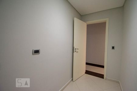 Casa à venda com 800m², 4 quartos e 6 vagasQuarto reversível 