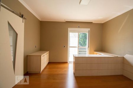 Casa à venda com 800m², 4 quartos e 6 vagasSuíte 2