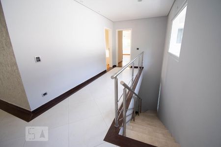 Casa à venda com 800m², 4 quartos e 6 vagasCorredor