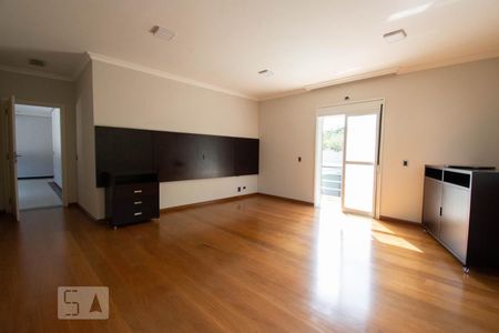 Casa à venda com 800m², 4 quartos e 6 vagasSuíte 1