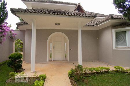 Casa à venda com 800m², 4 quartos e 6 vagasFachada