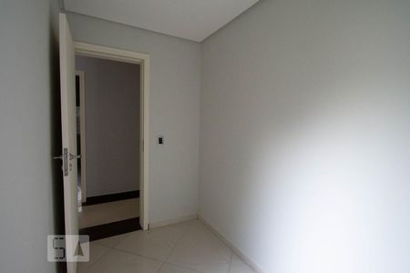 Casa à venda com 800m², 4 quartos e 6 vagasQuarto reversível 