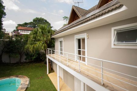 Casa à venda com 800m², 4 quartos e 6 vagasVista
