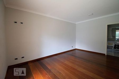 Casa à venda com 800m², 4 quartos e 6 vagasSuíte 4