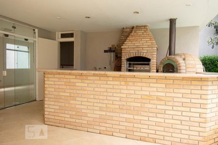 Casa à venda com 800m², 4 quartos e 6 vagasChurrasqueira