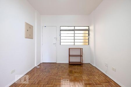 Sala de apartamento para alugar com 1 quarto, 45m² em Perdizes, São Paulo