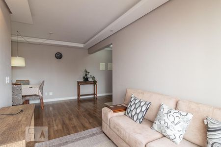 Sala de apartamento para alugar com 3 quartos, 79m² em São Geraldo, Porto Alegre