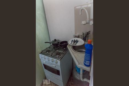 Cozinha de kitnet/studio para alugar com 1 quarto, 25m² em Estácio, Rio de Janeiro
