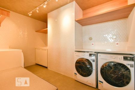 Studio à venda com 31m², 1 quarto e 1 vaga Studio à venda com 31m², 1 quarto e 1 vagaÁrea comum