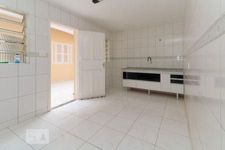 Casa à venda com 100m², 2 quartos e 1 vaga Casa à venda com 100m², 2 quartos e 1 vagaCozinha