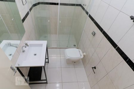 Casa à venda com 100m², 2 quartos e 1 vaga Casa à venda com 100m², 2 quartos e 1 vagaBanheiro
