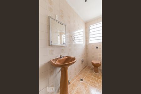 Apartamento para alugar com 60m², 2 quartos e sem vaga Apartamento para alugar com 60m², 2 quartos e sem vagaBanheiro