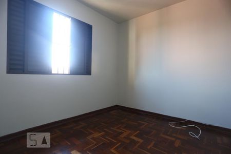 Casa para alugar com 132m², 3 quartos e 2 vagasQuarto 2