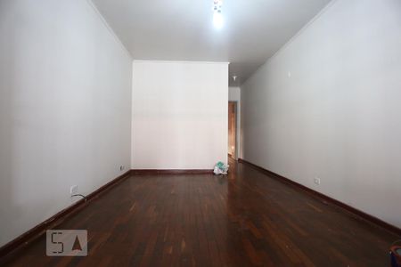 Sala de casa para alugar com 3 quartos, 132m² em Jardim Pinheiros, São Paulo