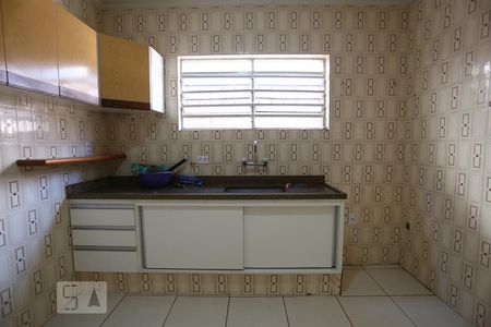 Casa para alugar com 132m², 3 quartos e 2 vagasCozinha