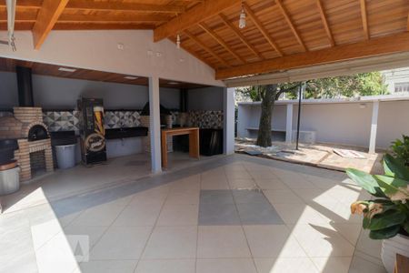 Apartamento para alugar com 50m², 2 quartos e 1 vaga Apartamento para alugar com 50m², 2 quartos e 1 vagaÁrea comum - Churrasqueira